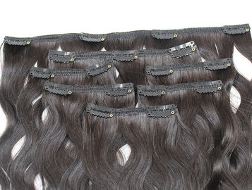 China Penteie facilmente o grampo em extensões naturais do cabelo, grampo 8A louro em extensões do cabelo fornecedor